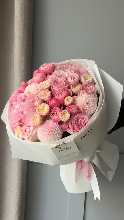 Pembe Ortanca, Saray Gülleri ve Anastasia – Pastel Harmoni