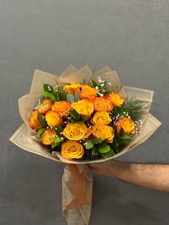 15 Turuncu Gül Buketi