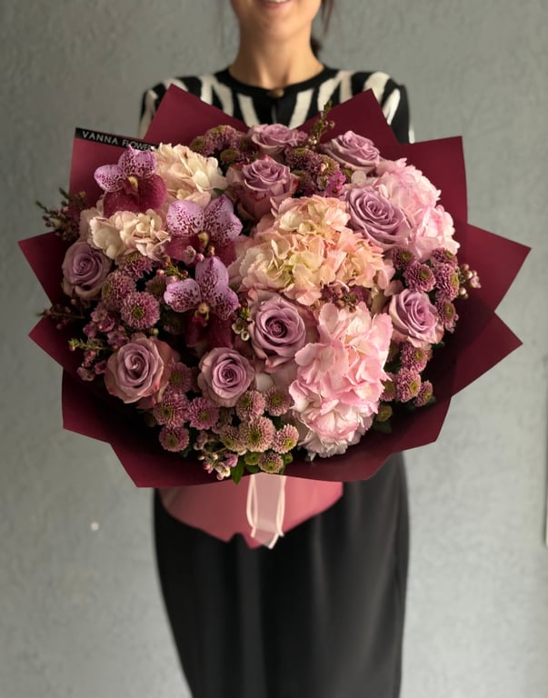 Orchid & Hydrangea Royale