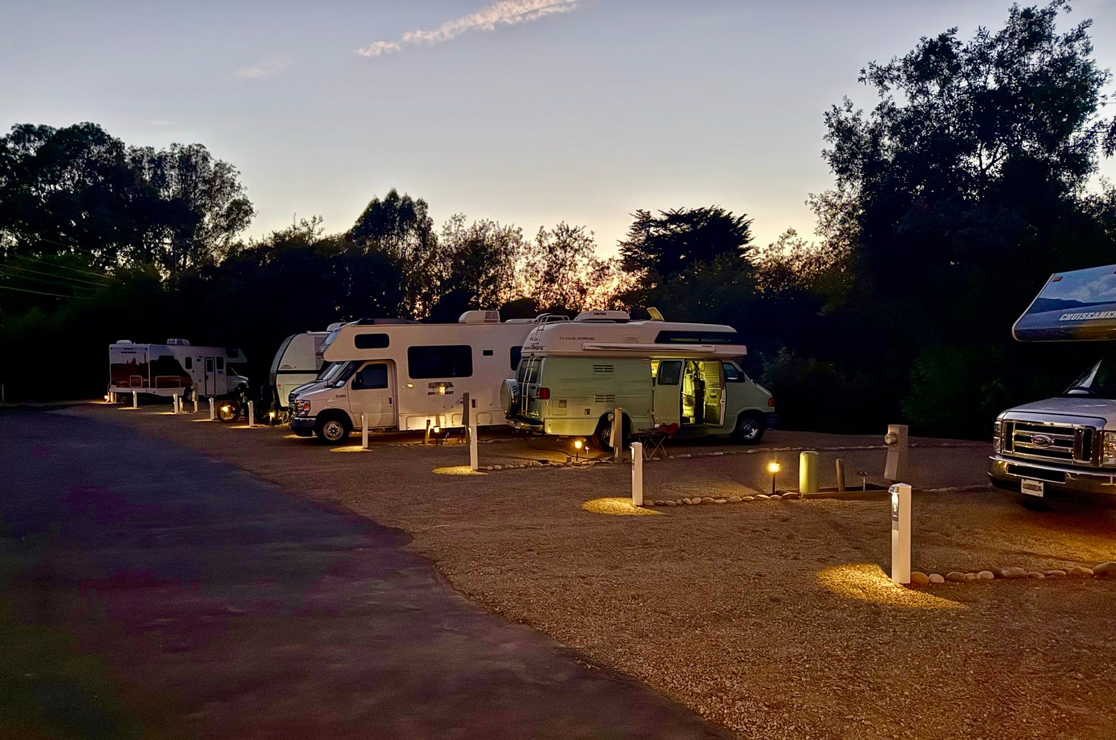 Full hookup RV camping sites along Rodeo Creek