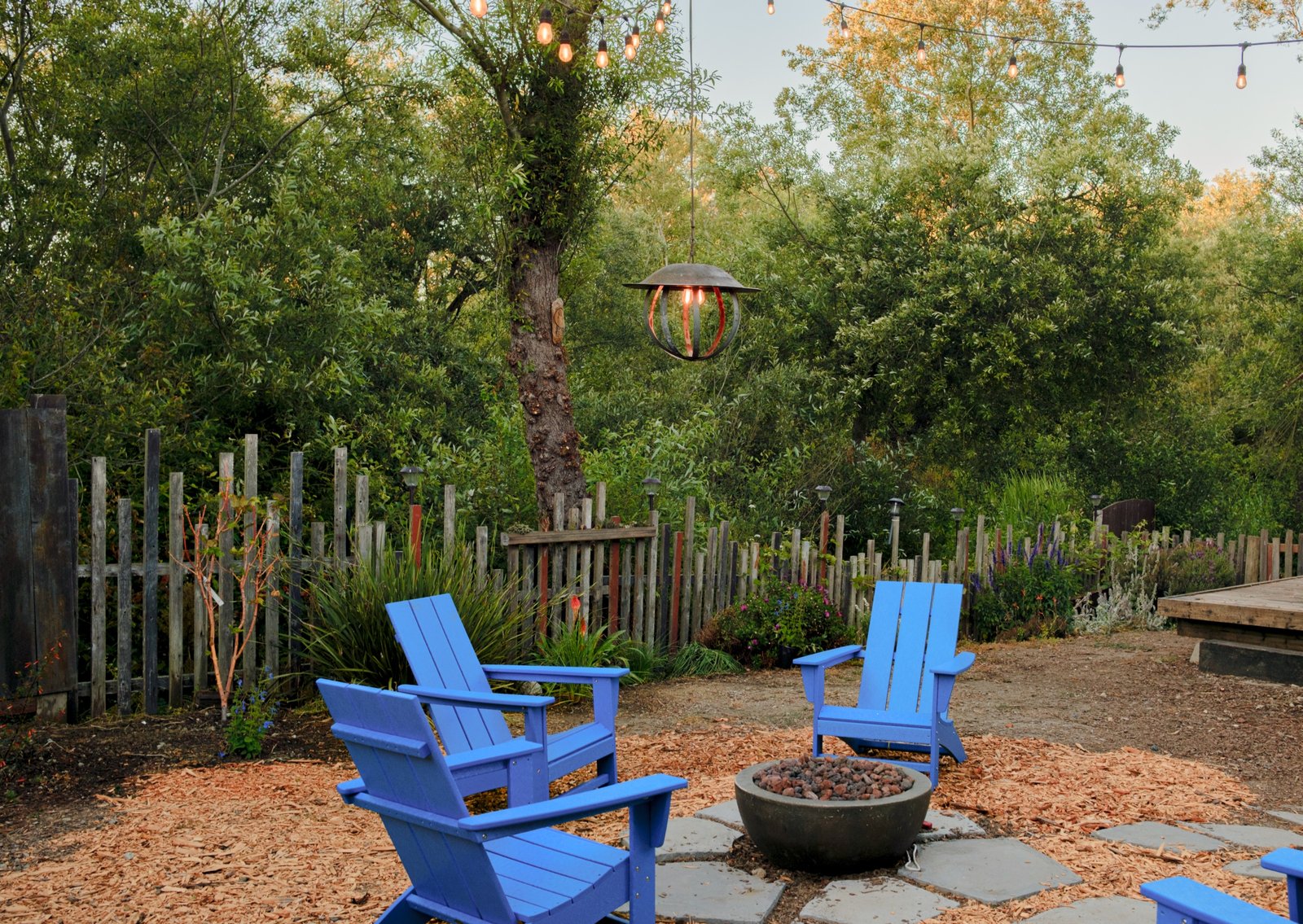 Communal fire pit and lounge area at Beach&nbsp;RV