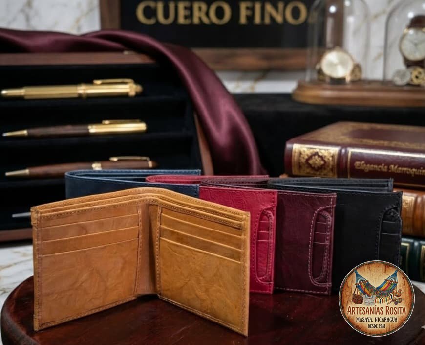 Billeteras de cuero con tarjetero aparte