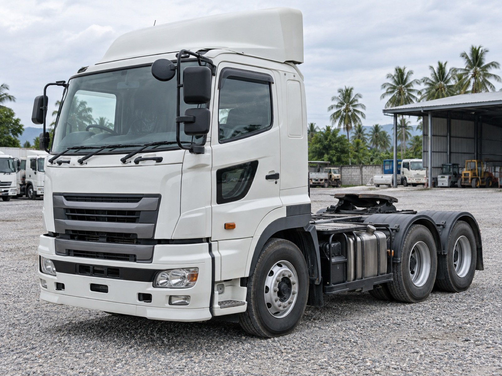 Hino Profia 6x4 Tractor Head