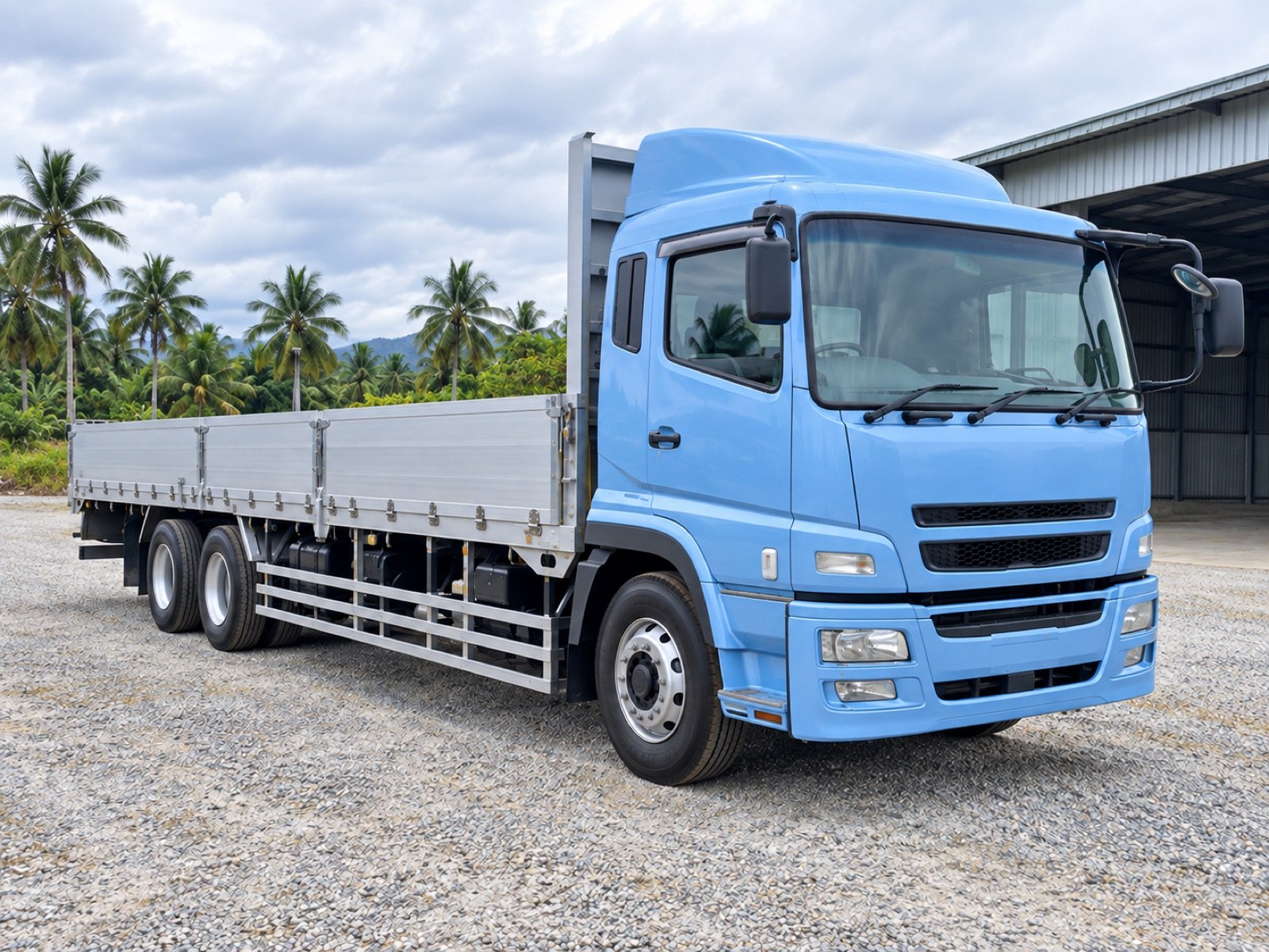 Mitsubishi Fuso Super Great 10-Wheeler Drop-side