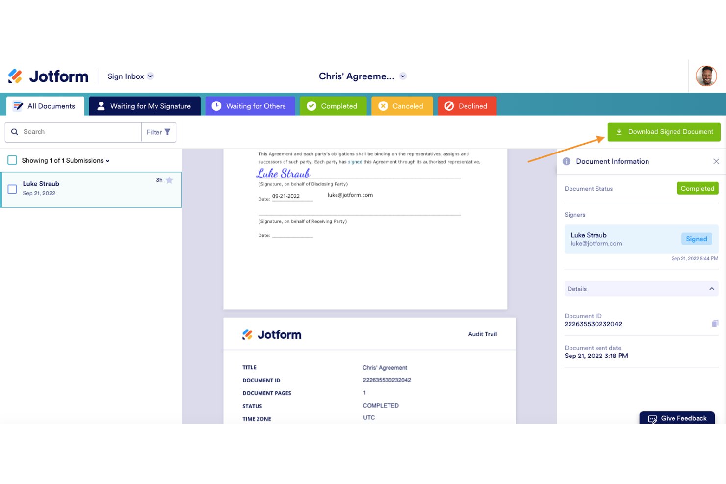 Jotform Sign-inbox met een voltooide ondertekende overeenkomst en downloadoptie.