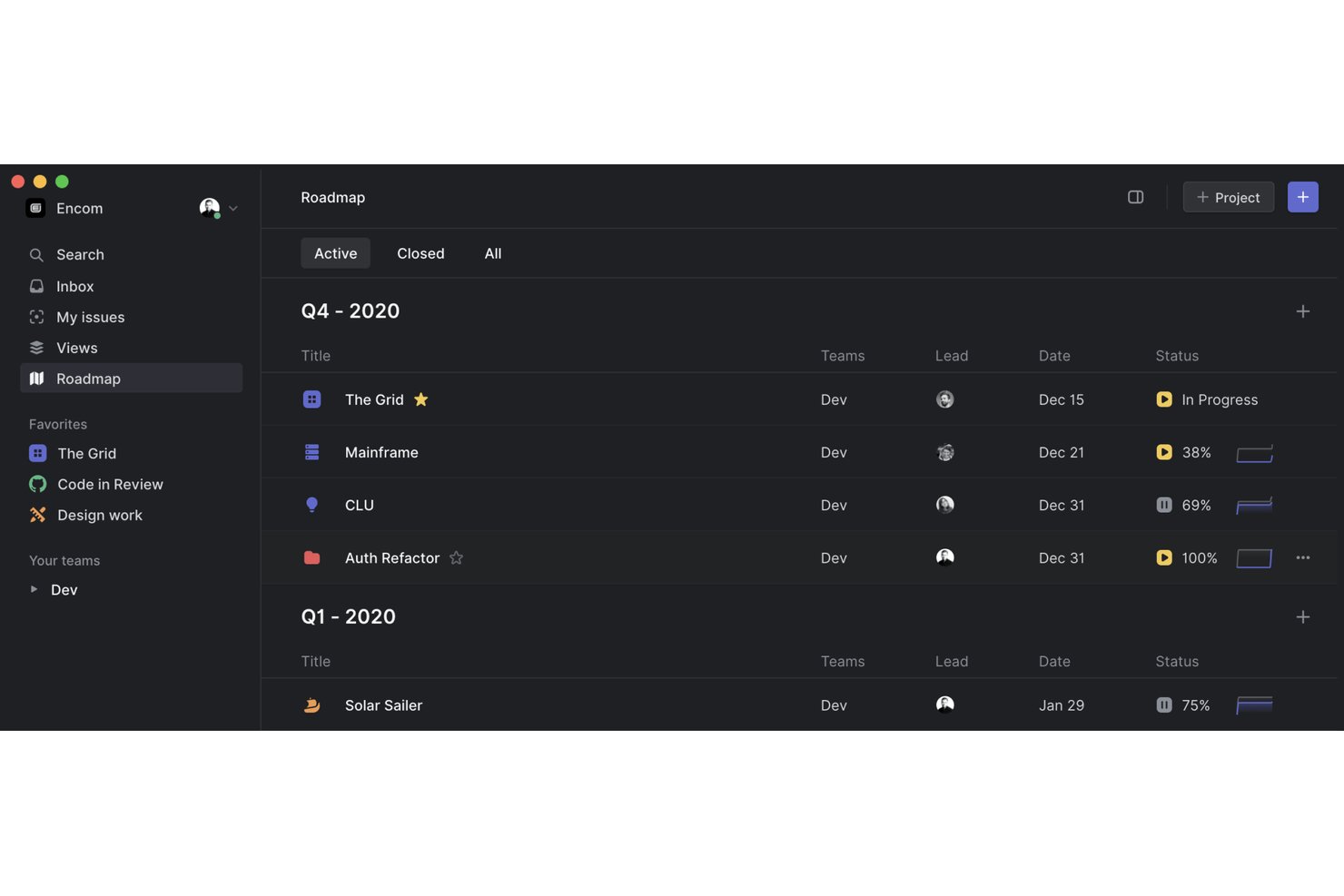 Linear roadmap view showing Q4 2020 projects with status, dates, and progress bars.