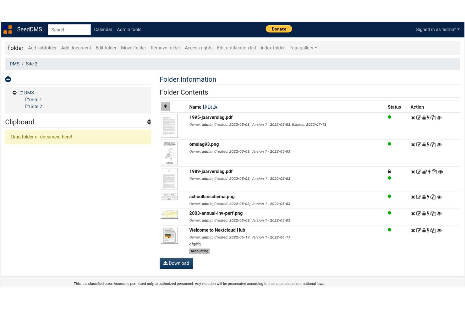 SeedDMS folder contents view showing documents with status indicators and action icons.