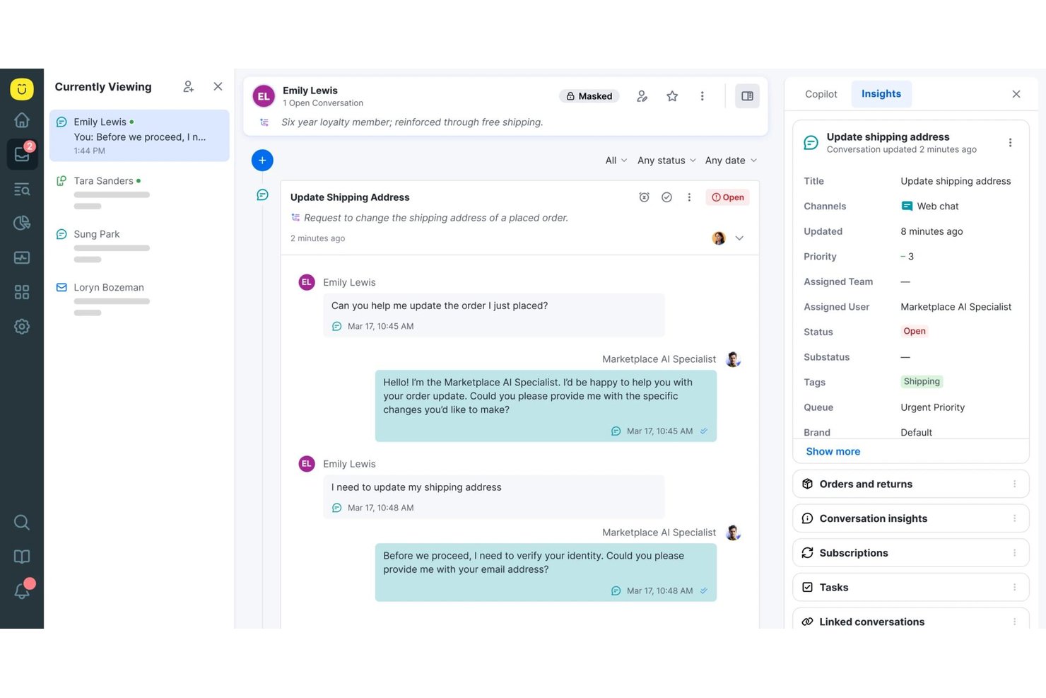 Interfaccia della chat di Kustomer che mostra una conversazione sull'aggiornamento dell'indirizzo di spedizione con un pannello di informazioni sul cliente.