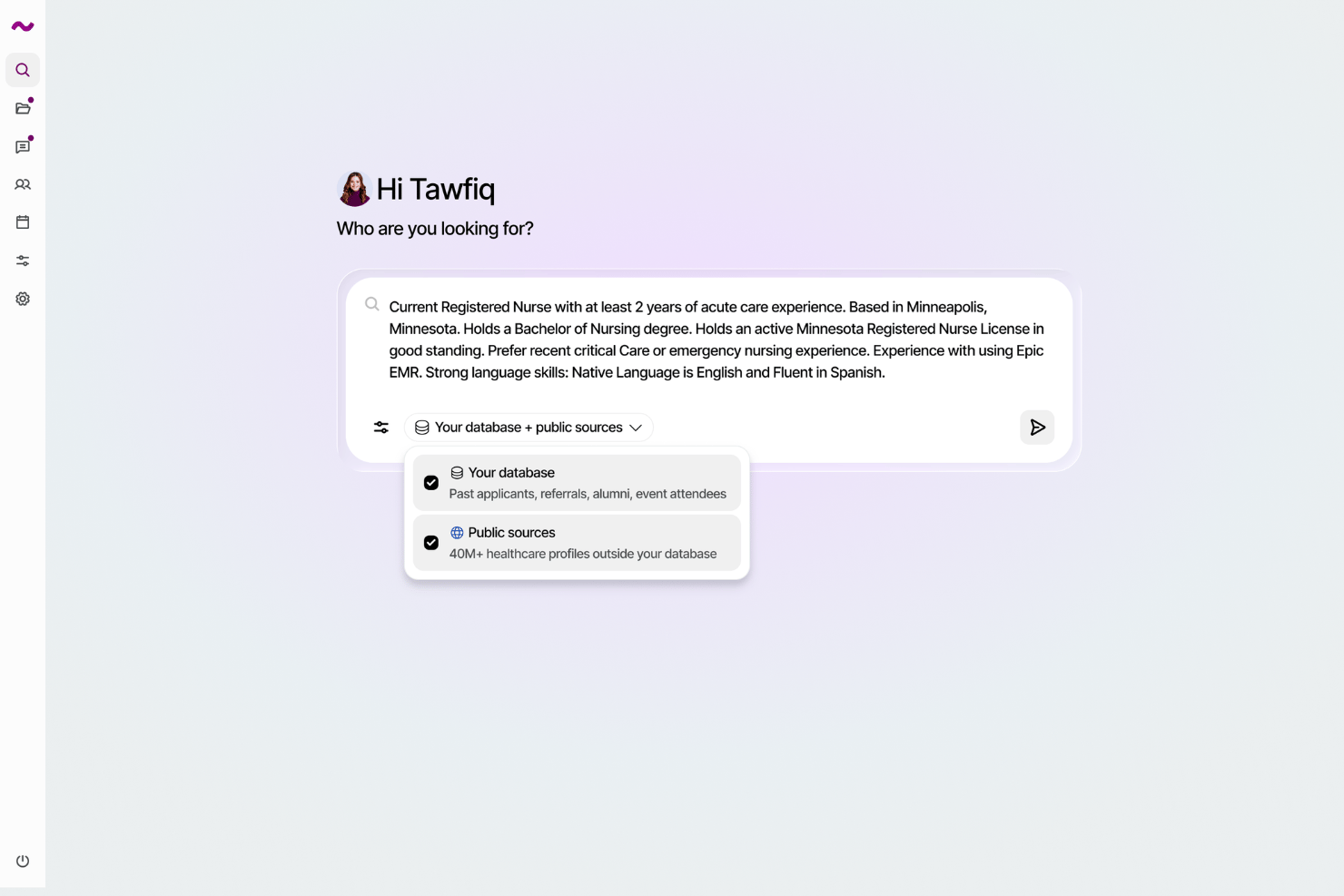 Interface de recherche de Hellora affichant une recherche en langage naturel pour un infirmier diplômé d’État dans la base de données des recruteurs et parmi plus de 40 millions de profils publics du secteur de la santé.
