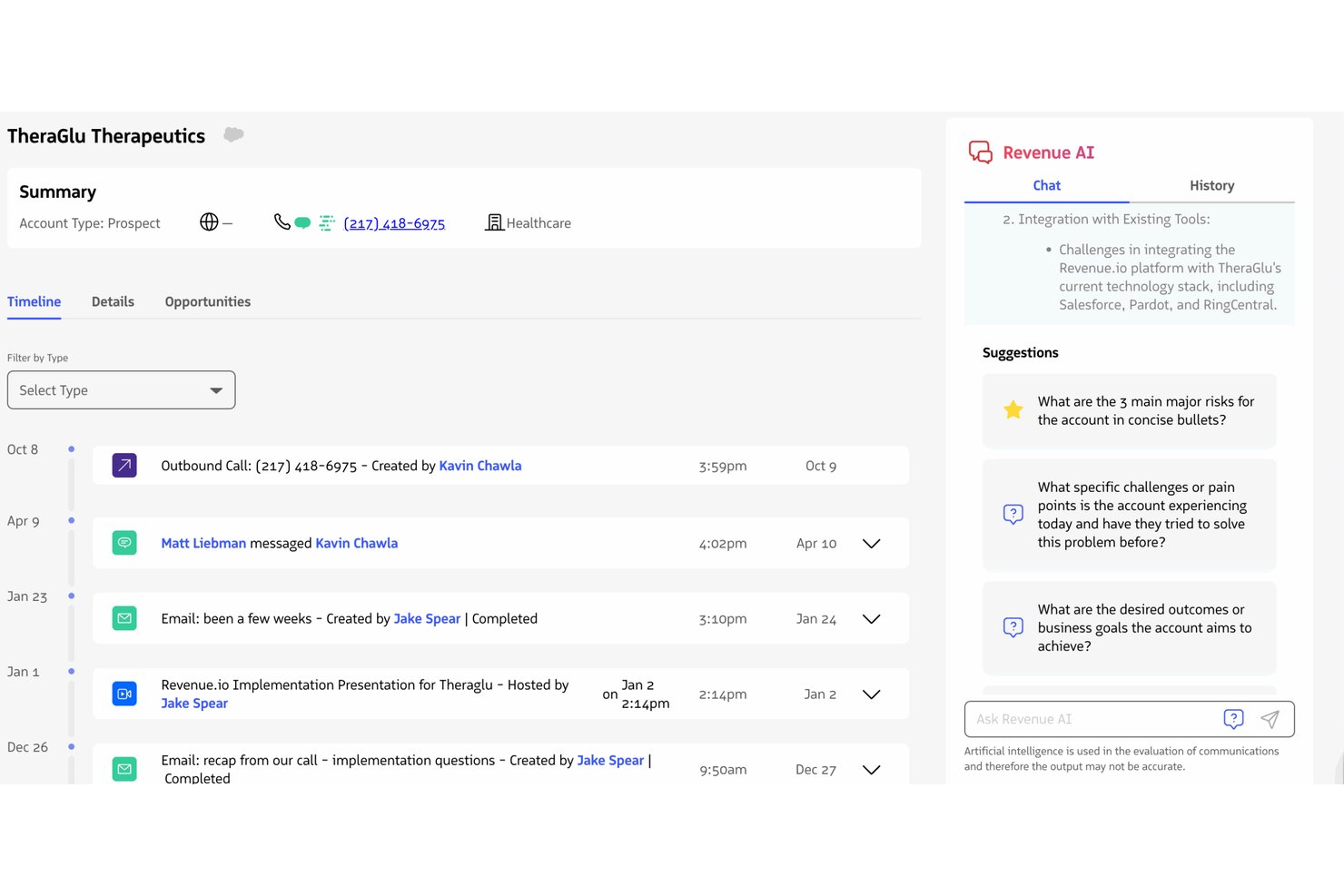 Revenue.io-accountpagina met tijdlijn, contactgegevens en chatvenster van Revenue AI.