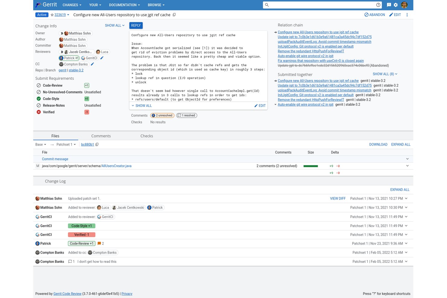 Gerrit-code-reviewscherm met wijzigingsdetails, opmerkingen en indieningsvereisten.