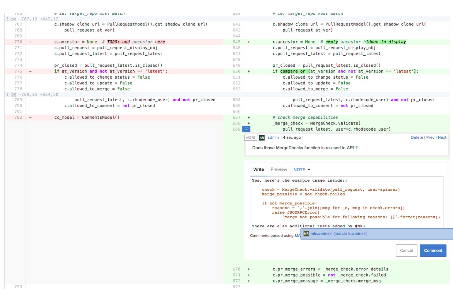 Diffweergave van RhodeCode met een inline opmerkingenreeks met codevoorbeeld en vermelding van een gebruiker.