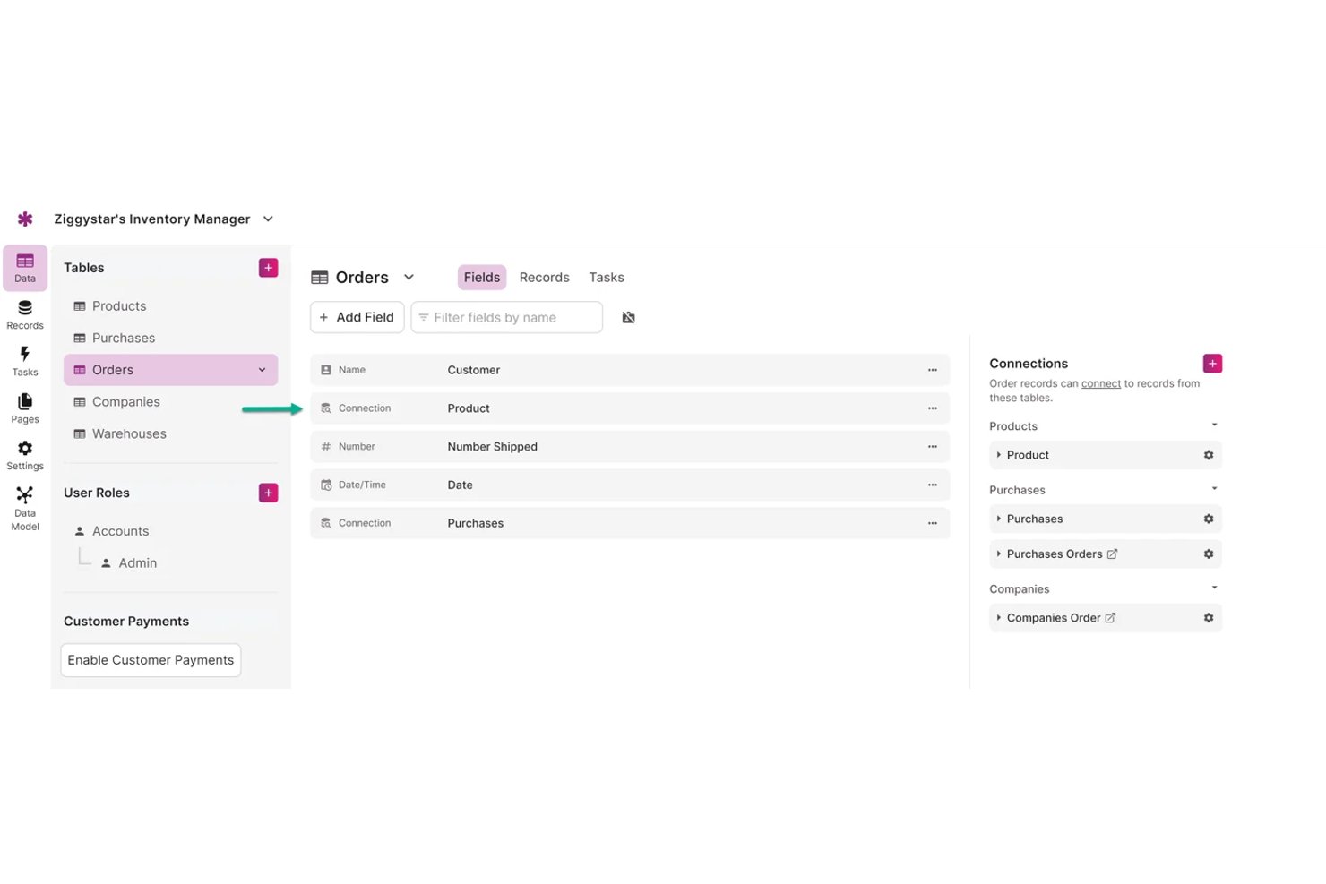 Gestionnaire d’inventaire Knack affichant les champs de la table Commandes et le panneau des connexions entre les tables.