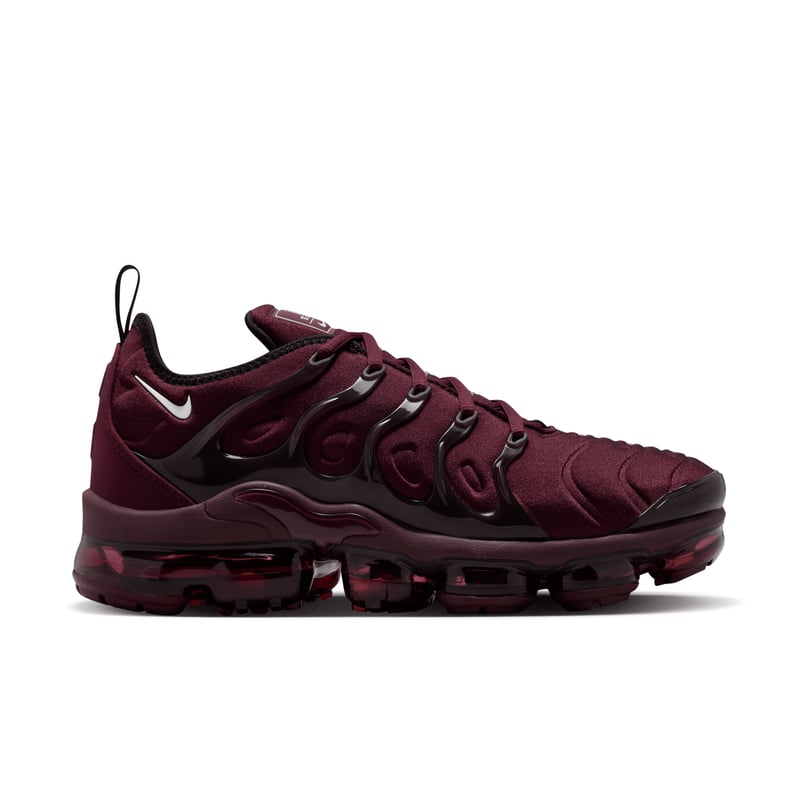 Nike Air VaporMax Plus FN6850-681 03