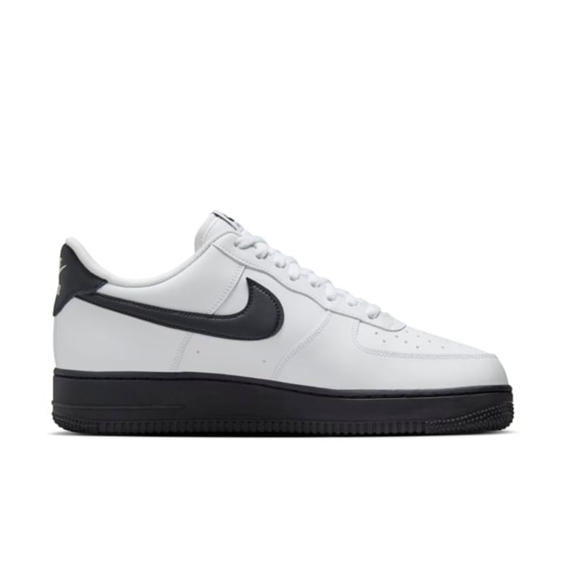 Nike Air Force 1 '07 CK7663-101 03