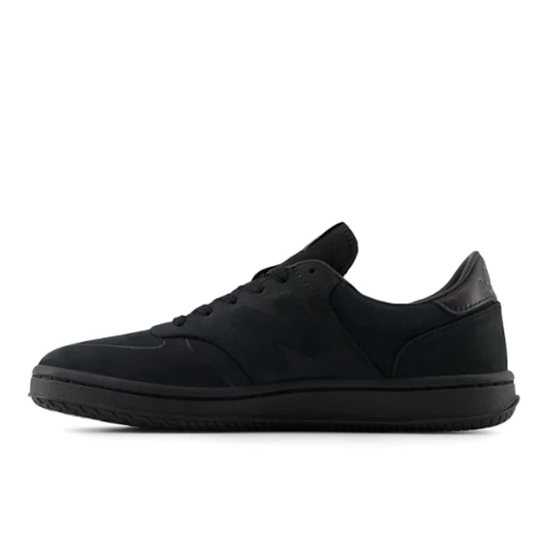 Sneakersy New Balance T500D "Black & Faded Black" | Kobiety & Mezczyzni | Sportstyle | 01 | SPORTSHOWROOM