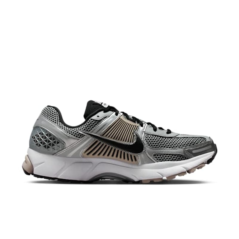 Nike Zoom Vomero 5 FJ4151-007 03