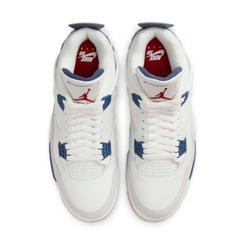 Jordan 4 x Nike SB DR5415-100 04