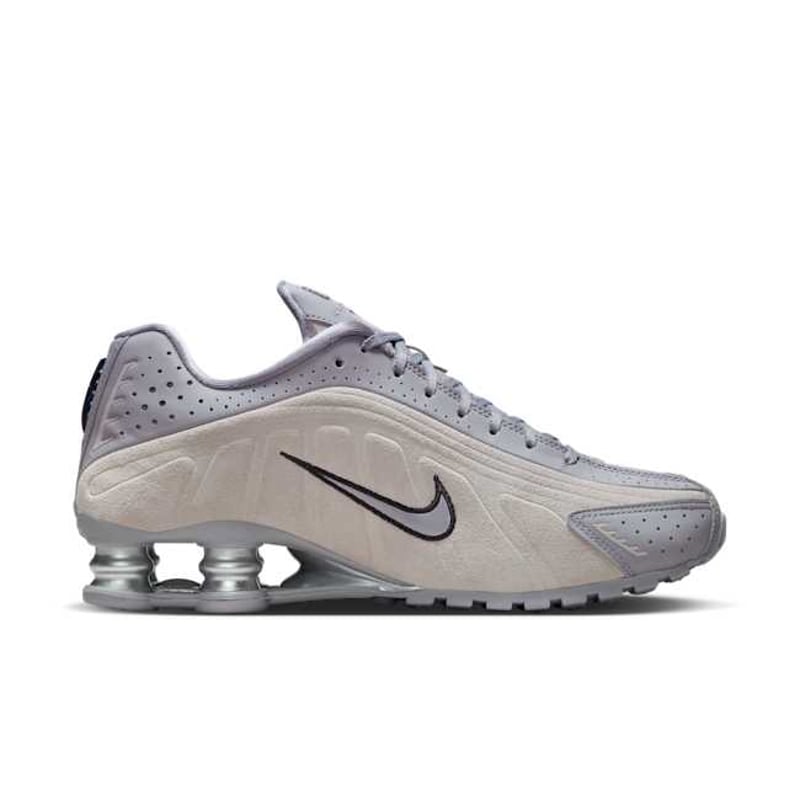 Nike Shox R4 HQ7739-001 03