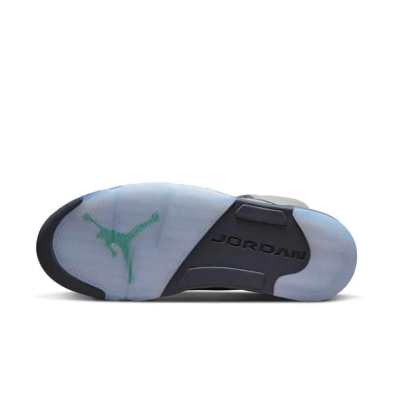 Jordan 5 Retro DM9014-003 02