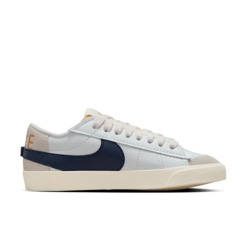 Nike Blazer Low Jumbo FZ6773-100 03