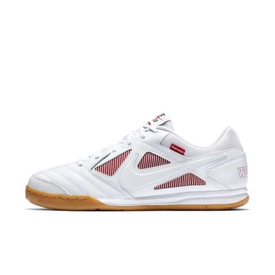 Nike SB Gato x Supreme AR9821-116