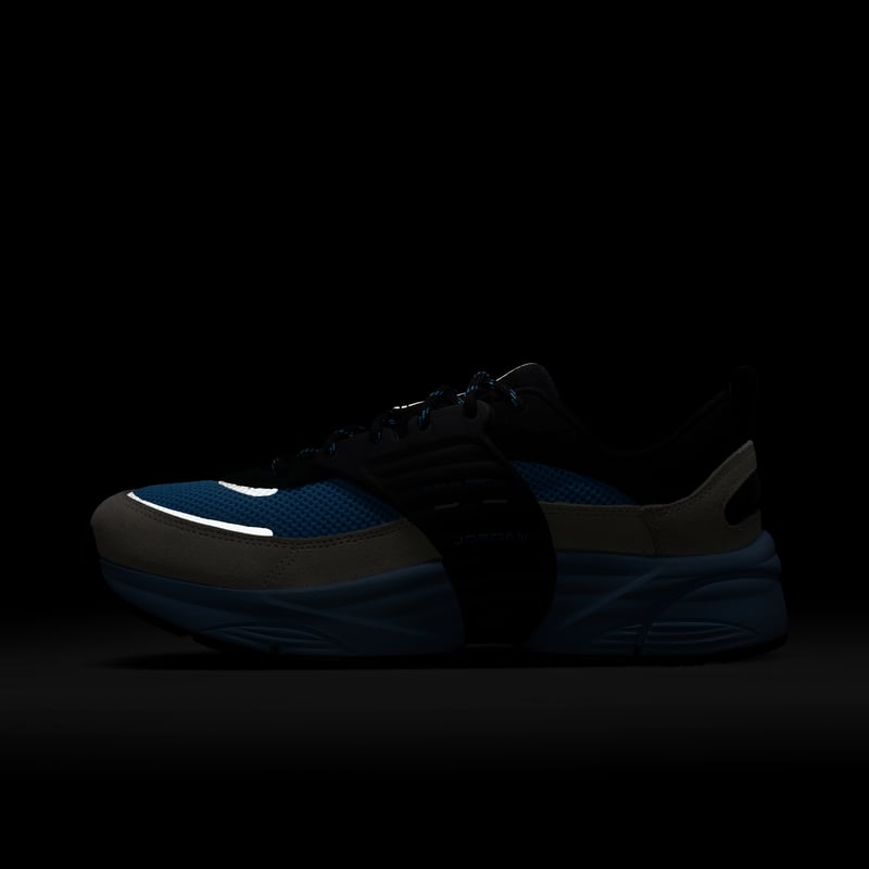 Jordan Trunner O/S IB3722-007 09