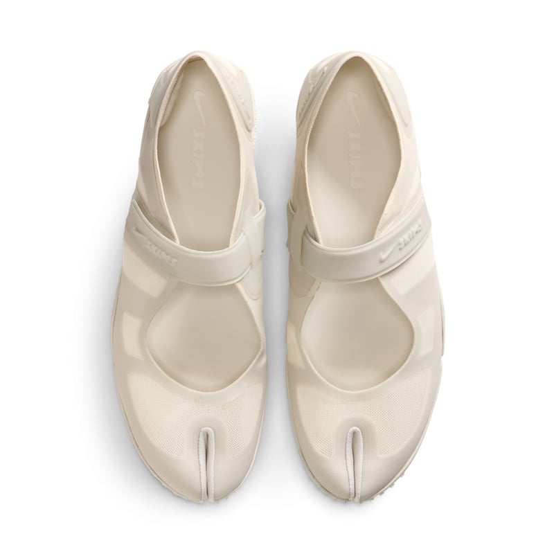 NikeSKIMS Rift Mesh IO7694-002 04