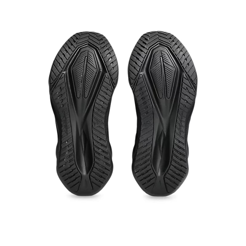 ASICS Novablast 5 1012B765-002 07