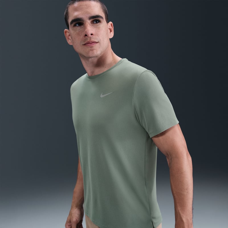 Majica Nike Miler Dri-FIT "Clay Green" | Moški | Tek | 01 | SPORTSHOWROOM