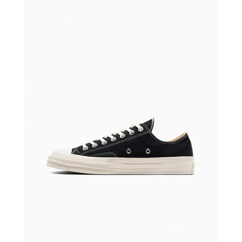 Converse Chuck 70 Low x PLAY Comme des Garçons ‘Single Heart’ A08804C 03