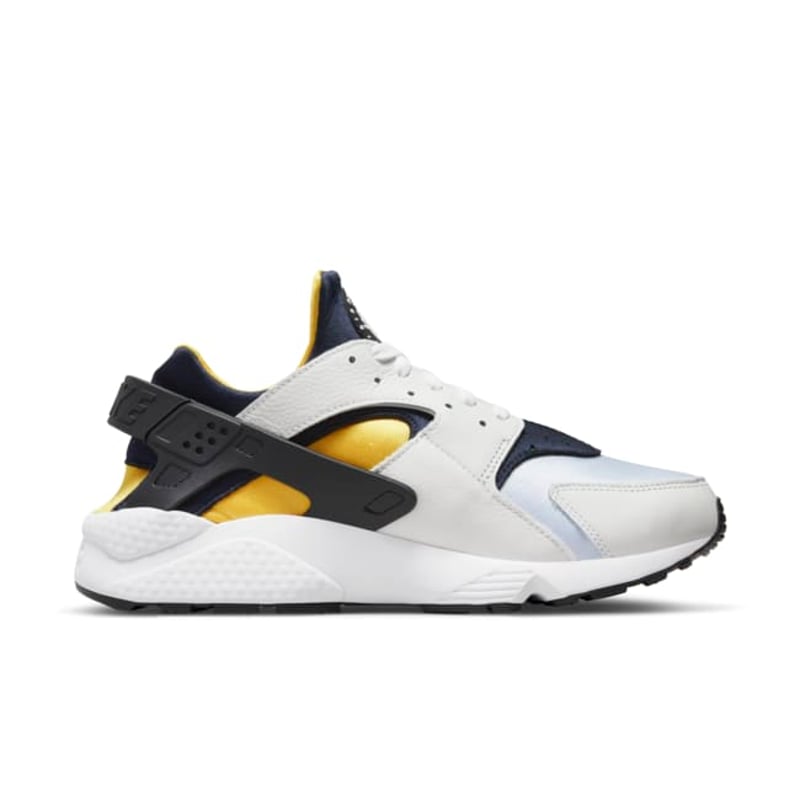 Nike Air Huarache DD1068-107 03