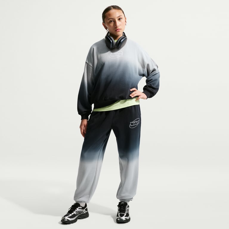 Nike Studio Fleece Loose Bukse "Light Smoke Grey & Black" | Barn | | 00 | SPORTSHOWROOM