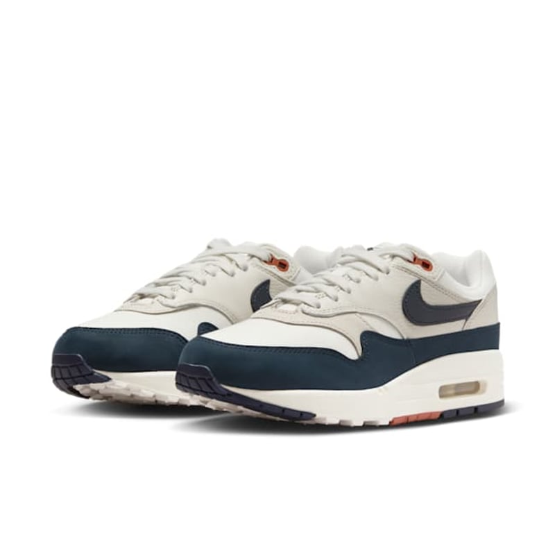 Nike Air Max 1 LX FD2370-110 05