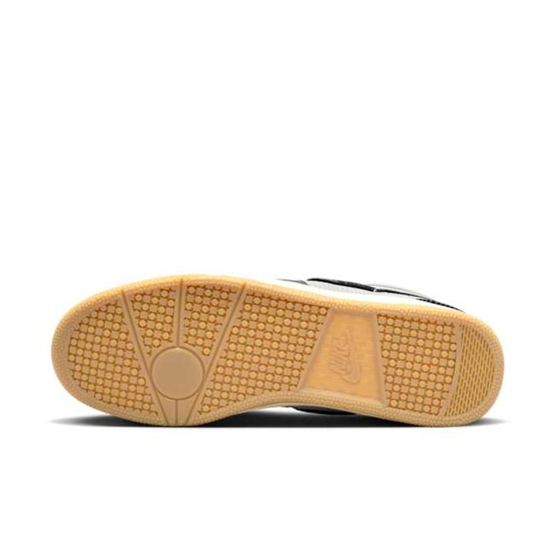 Nike Attack x Social Status DZ4636-002 02