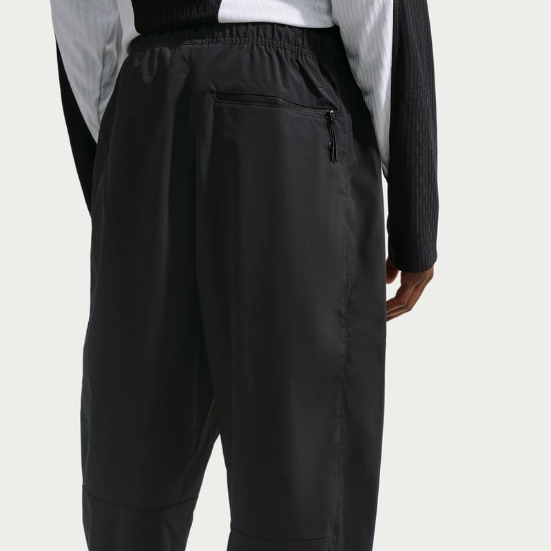 Spodnie Nike Tech Helios Dri-FIT Open-Hem "Black" | Mezczyzni | Sportstyle | 02 | SPORTSHOWROOM