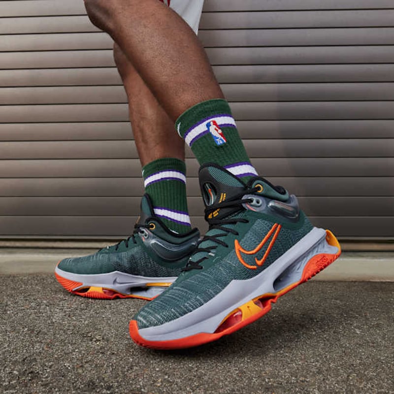 Nike G.T. Jump 2 DJ9431-301 02