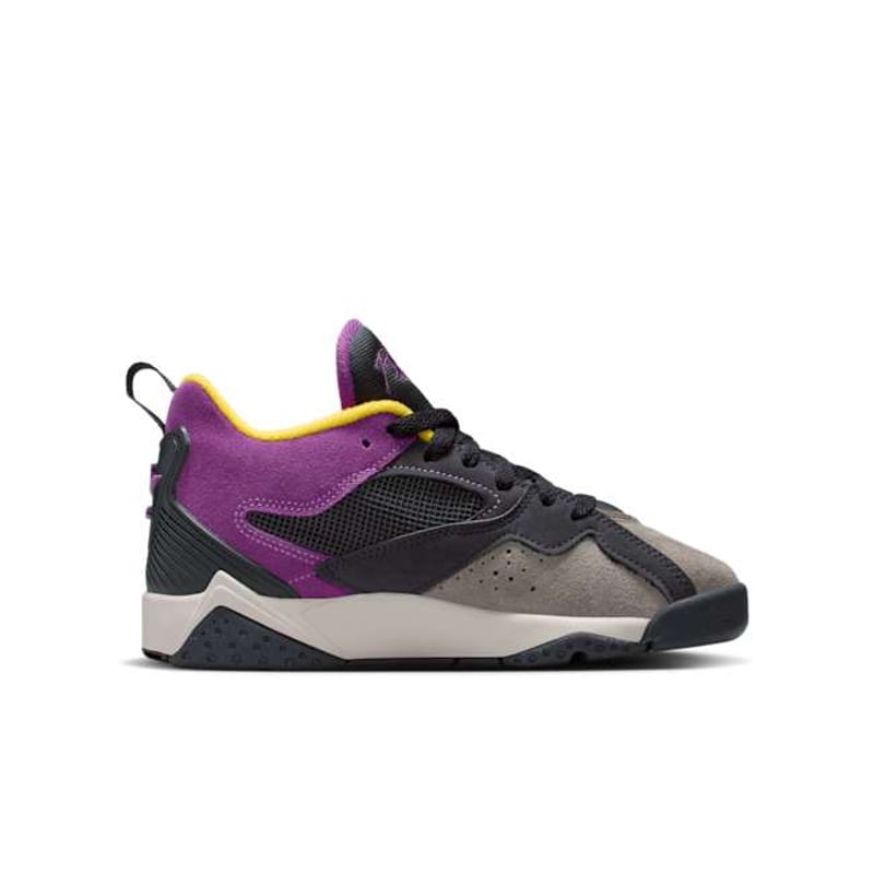 Jordan MVP 92 HQ4427-005 03