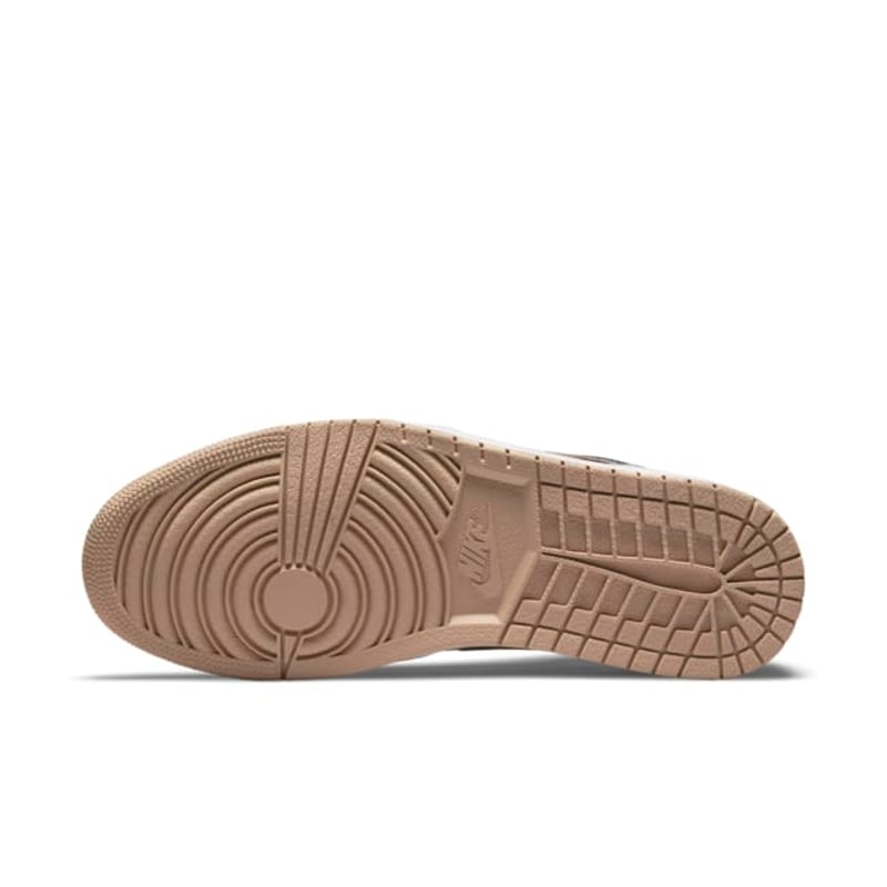 Jordan 1 Low SE DH1259-400 02