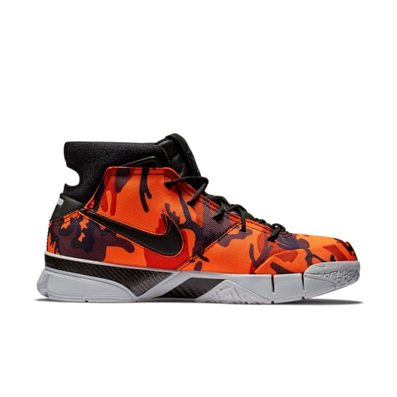 Nike Zoom Kobe 1 Protro x UNDEFEATED BV1207-902 03