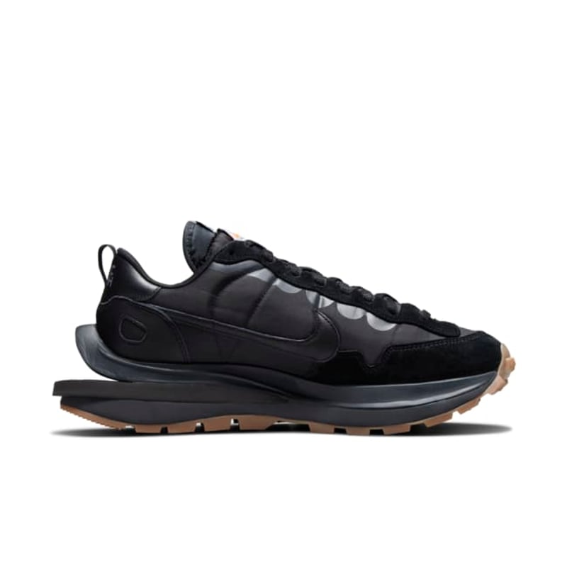 Nike VaporWaffle x sacai DD1875-001 03