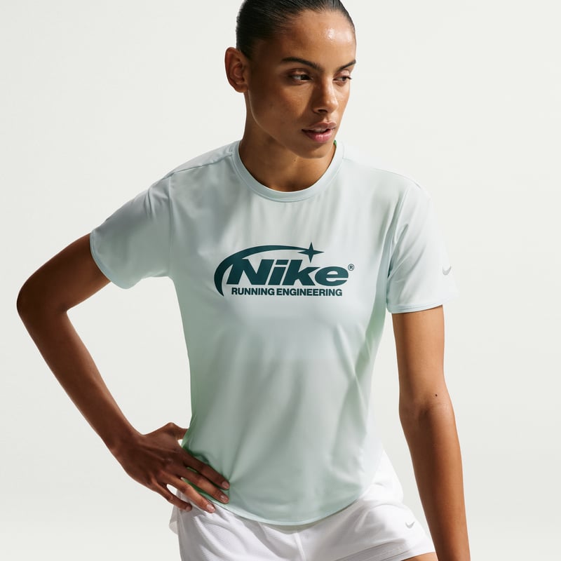 Nike Swift Dri-FIT IO4242-394 03