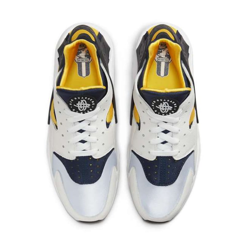 Nike Air Huarache DD1068-107 04