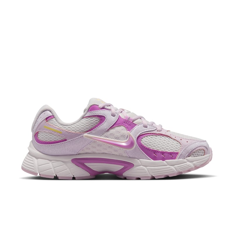 Sneakersy Nike V5 RNR "Bleached Lilac & Light Magenta" | Kobiety | Sportstyle | 03 | SPORTSHOWROOM