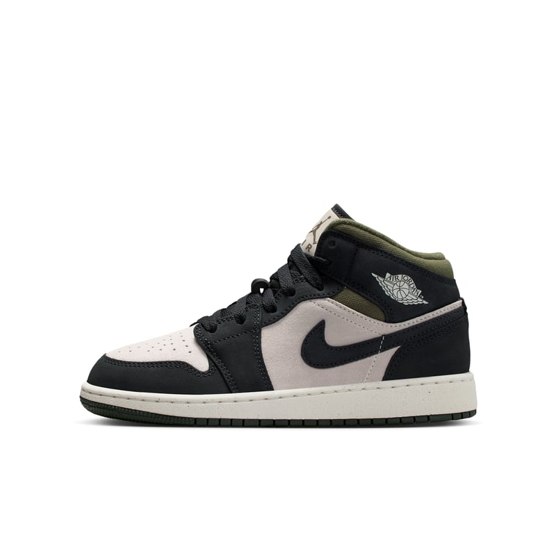 Jordan 1 Mid HV4399-102 01