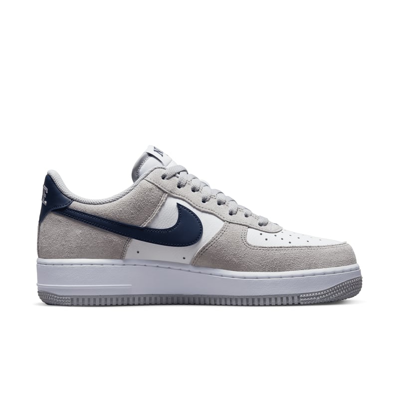 Nike Air Force 1 '07 FD9748-001 03