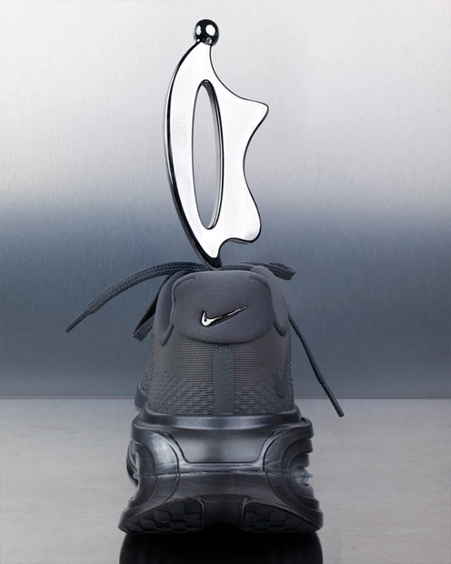Nike Vomero Premium x Isamaya Ffrench löparskor "Smoke Grey" | Kvinnor | Löpning | 10 | SPORTSHOWROOM