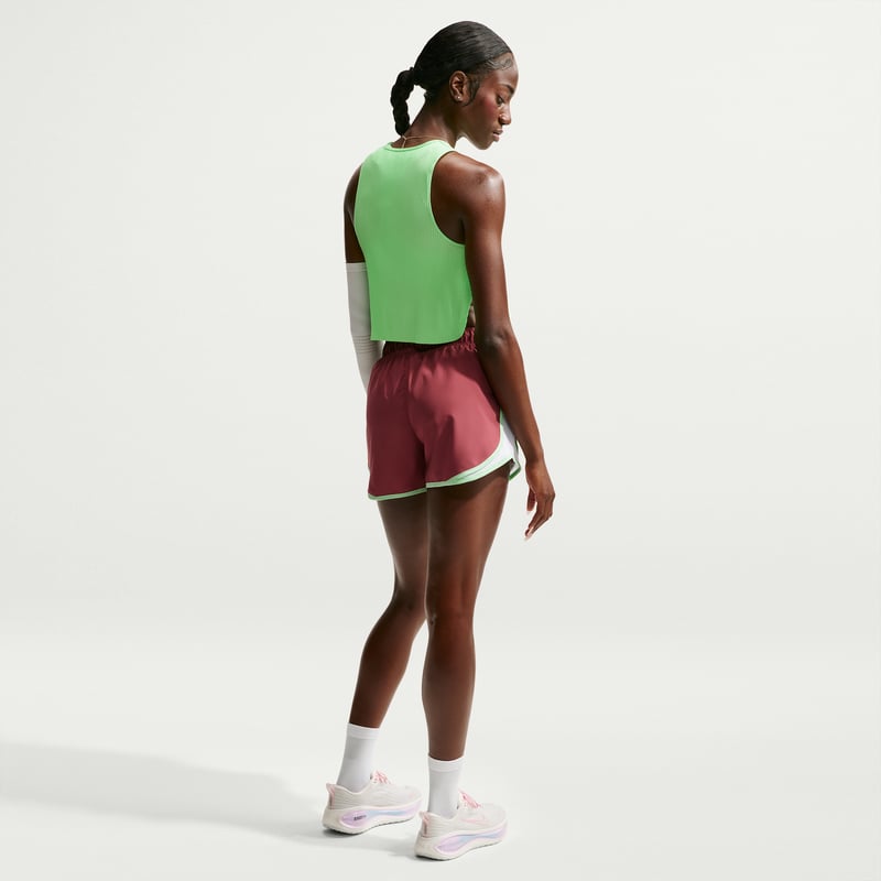 Nike AeroSwift Dri-FIT ADV Cropped Tanktop "Illusion Green & Aluminum" | Dames | Hardlopen | 05 | SPORTSHOWROOM