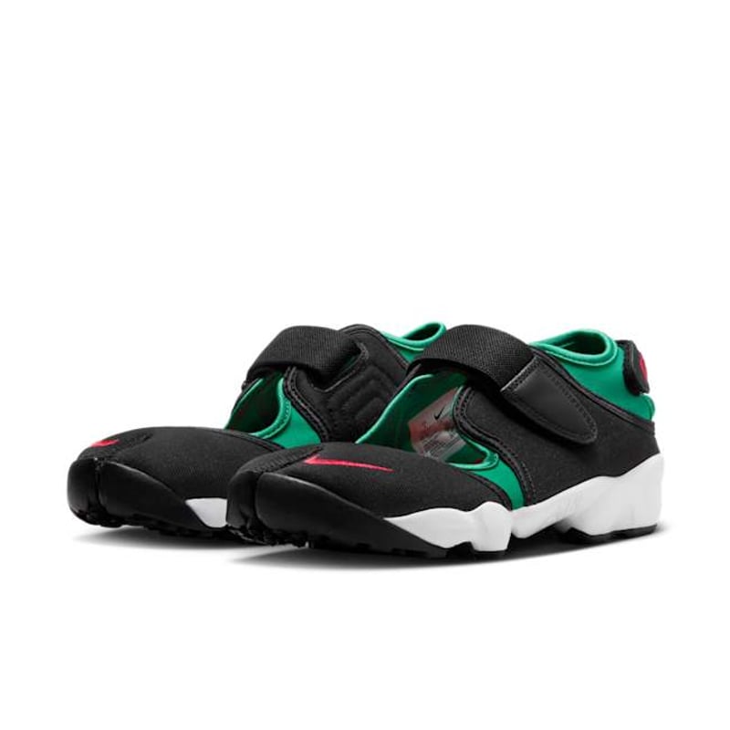 Nike Air Rift FN7772-001 05