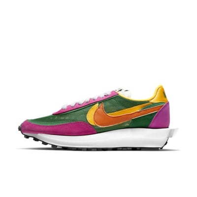 Nike LD Waffle x sacai BV0073-301 01